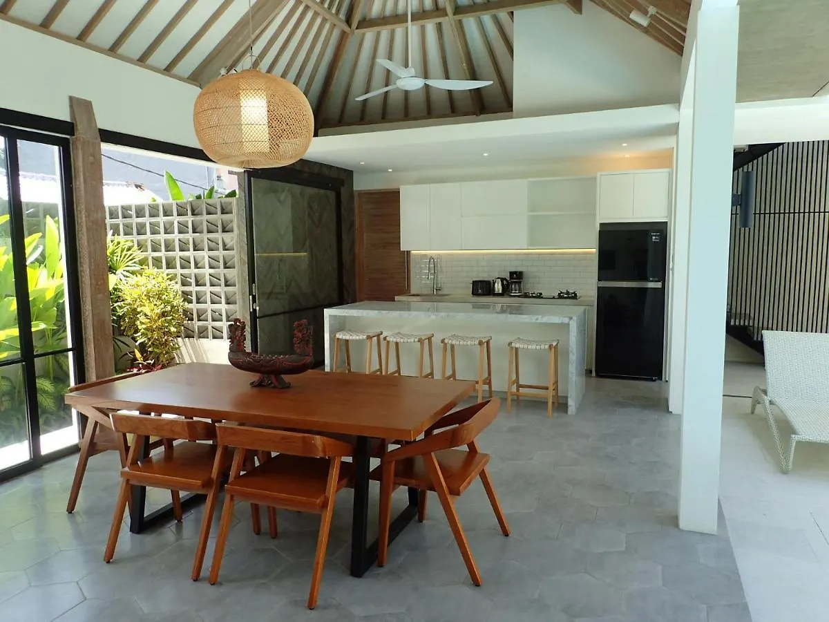 Villa Hujan 2 Seminyak