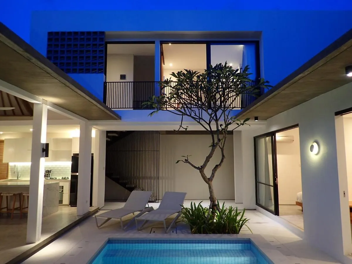 Villa Hujan 2 Seminyak