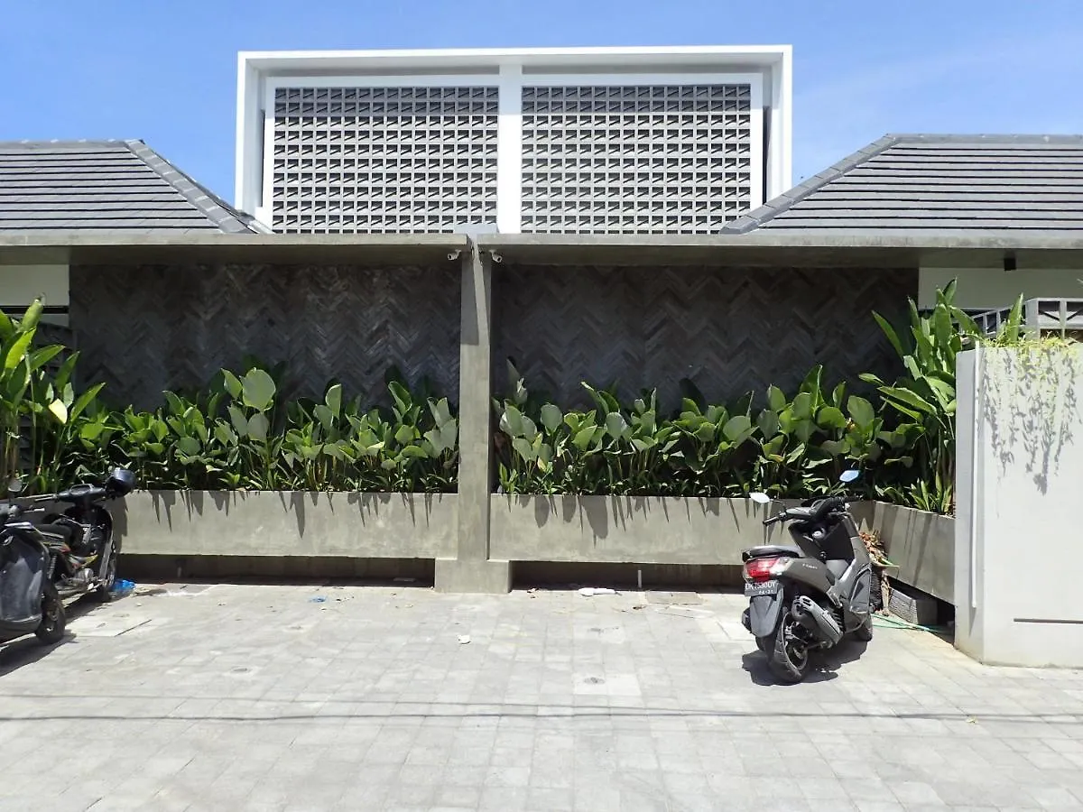 Villa Hujan 2 Seminyak